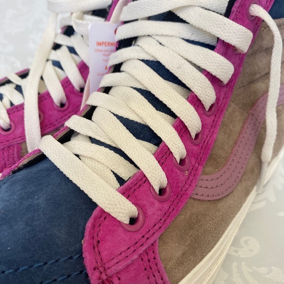 Vans Sk-8 High-Tops NWT Suede Shoes - Picture 7 of 12